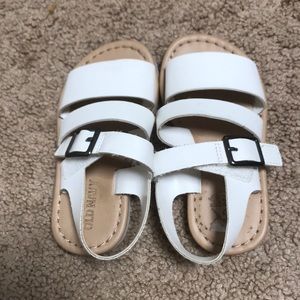 White old navy sandals size 6